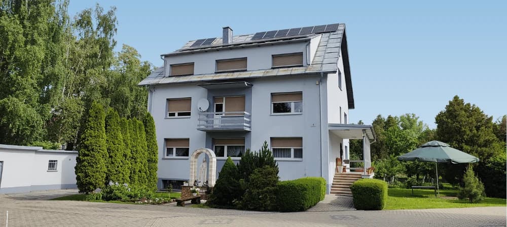 Plebania Parafii NMP Królowej Świata w Rogach